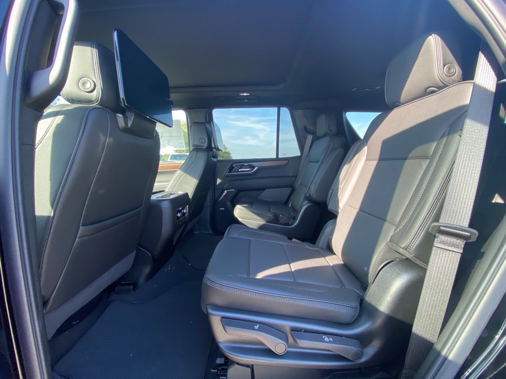 New 2026 GMC Yukon Denali w/ Advanced Technology Package AWD/4WD image 29