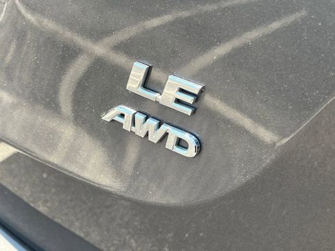 Used 2013 Toyota RAV4 LE AWD/4WD image 21