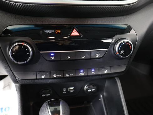 Used 2019 Hyundai Tucson Value AWD/4WD image 35