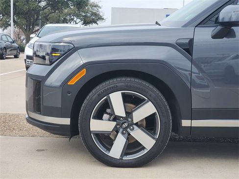 Certified 2025 Hyundai Santa Fe Limited image 6