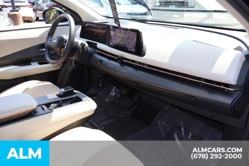 Used 2023 Nissan Ariya AWD image 27