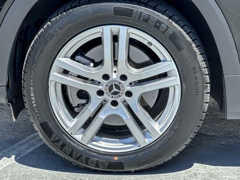 Used 2022 Mercedes-Benz GLB 250 4MATIC image 26
