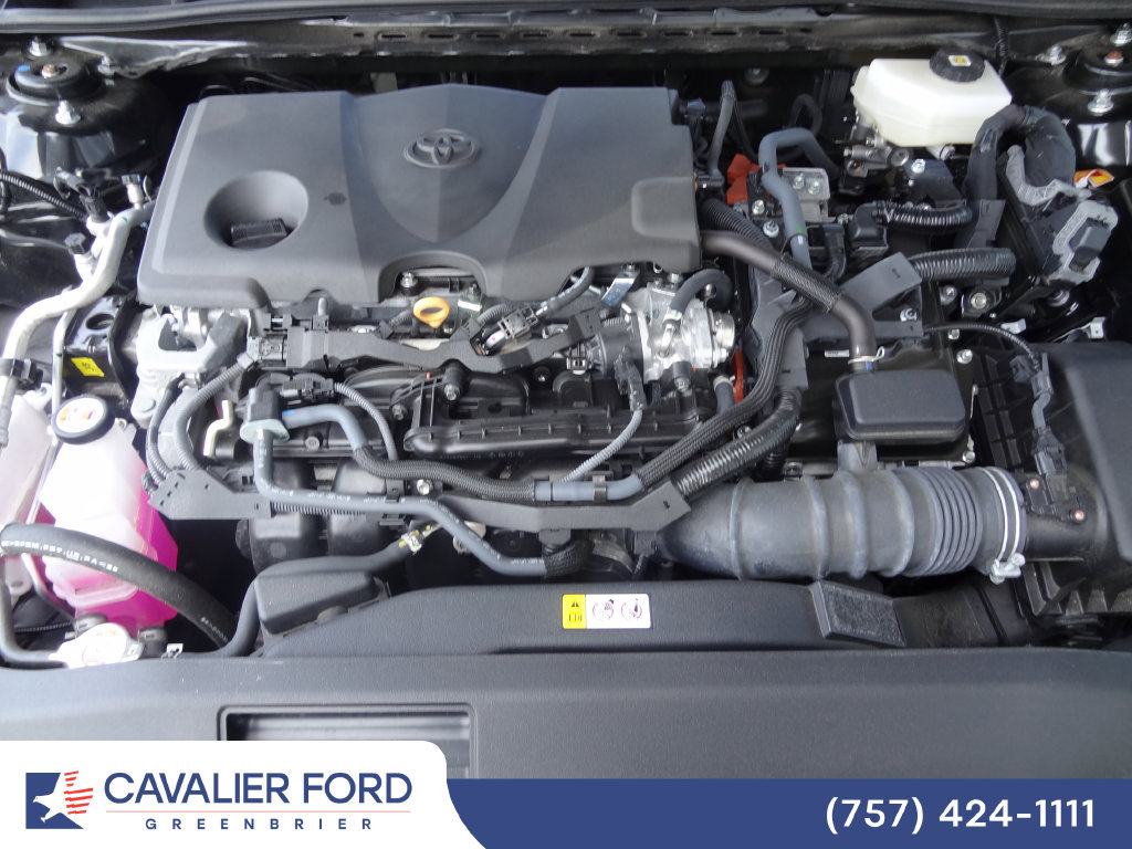 Used 2025 Toyota Camry SE FWD image 36