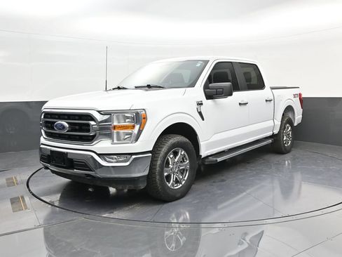Used 2023 Ford F150 XLT w/ XTR Package AWD/4WD image 3