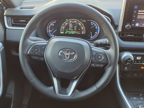 Used 2024 Toyota RAV4 SE AWD/4WD image 19