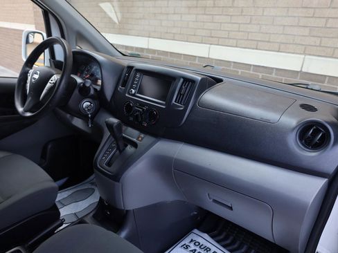 Used 2020 Nissan NV200 SV FWD image 22