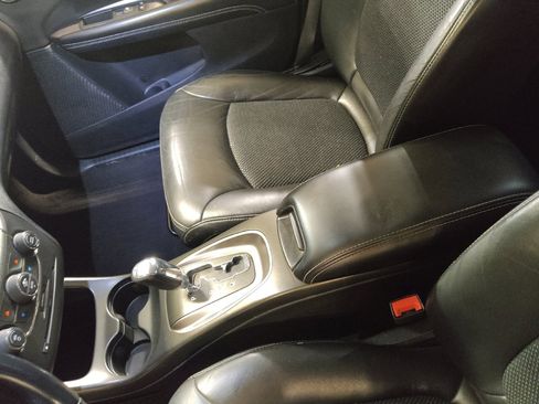 Used 2020 Dodge Journey Crossroad image 26
