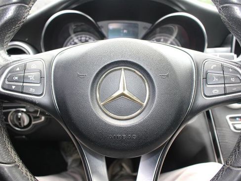 Used 2017 Mercedes-Benz C 300 4MATIC Sedan image 18