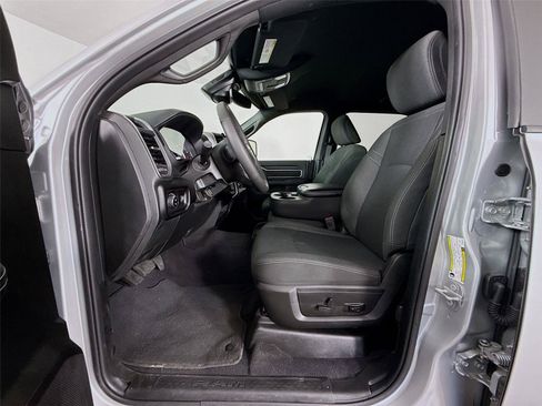 Used 2026 RAM 2500 Big Horn AWD/4WD image 2