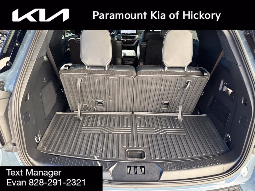 Used 2025 Ford Explorer ST-Line AWD/4WD image 12