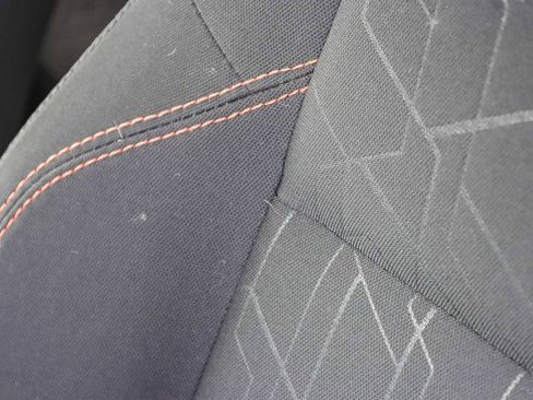 Used 2017 Toyota Tacoma TRD Sport image 24