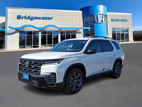 New 2026 Honda Pilot Sport image 2