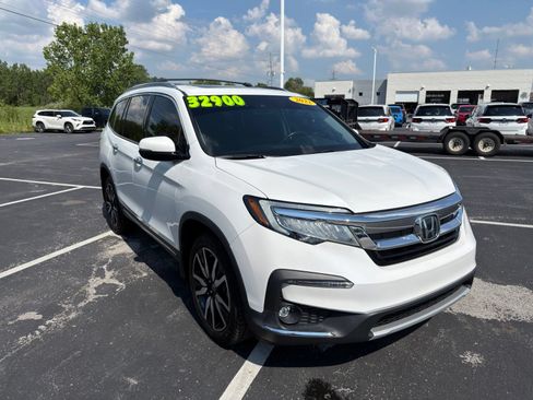 Used 2022 Honda Pilot Touring image 8