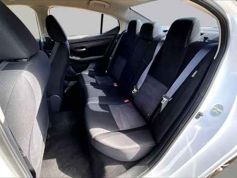 Used 2021 Nissan Sentra SR FWD image 21