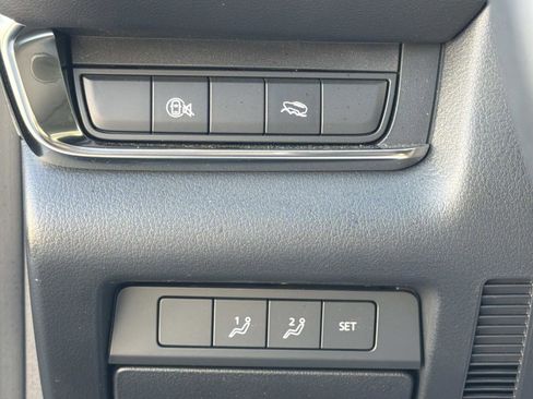 Used 2025 MAZDA CX-30 AWD 2.5 S w/ Preferred Package image 17