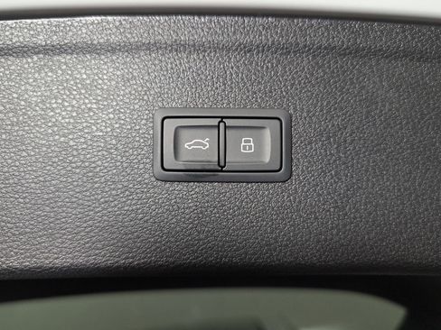 Certified 2024 Audi Q5 2.0T Premium image 32