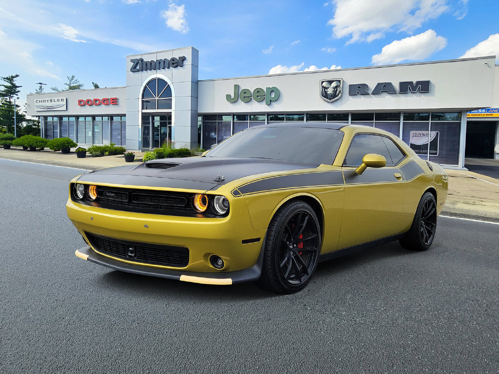 Certified 2021 Dodge Challenger R/T w/ T/A Package RWD image 2