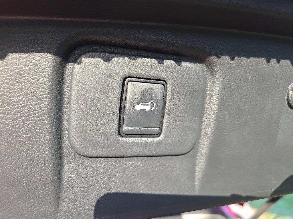 Used 2019 Nissan Murano Platinum w/ Cargo Package AWD/4WD image 36