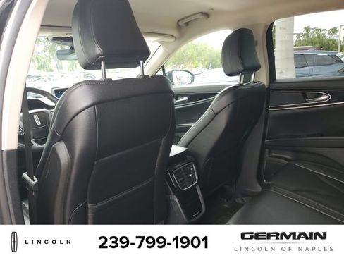Certified 2023 Lincoln Nautilus AWD w/ Premium Package image 21