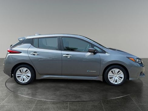 Used 2019 Nissan Leaf S w/ Protection Package FWD image 10
