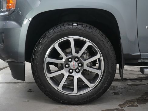 Used 2020 GMC Canyon Denali image 30