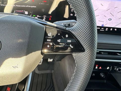 New 2025 Audi SQ5 Premium Plus image 17