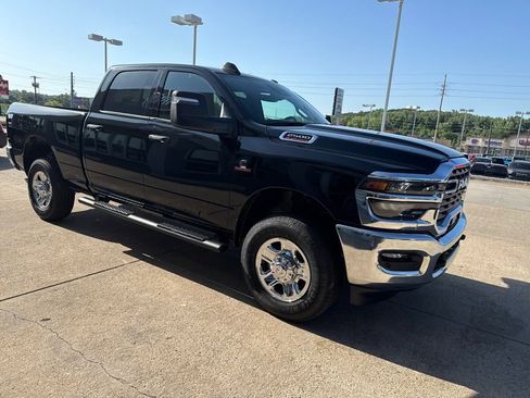 Used 2025 RAM 2500 Tradesman AWD/4WD image 7