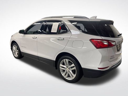 Used 2018 Chevrolet Equinox Premier FWD image 3