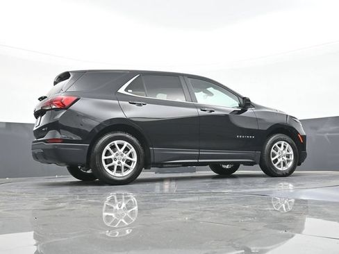 Used 2024 Chevrolet Equinox LT AWD/4WD image 49