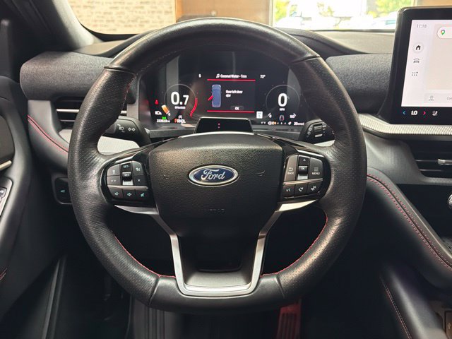 Used 2025 Ford Explorer ST-Line w/ Premium Package RWD image 19