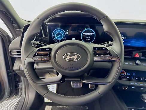 New 2025 Hyundai Elantra SEL FWD image 14