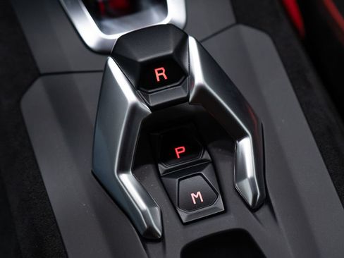 Used 2023 Lamborghini Huracan STO RWD image 29