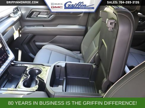 New 2026 GMC Yukon Elevation w/ Elevation Premium Package AWD/4WD image 29