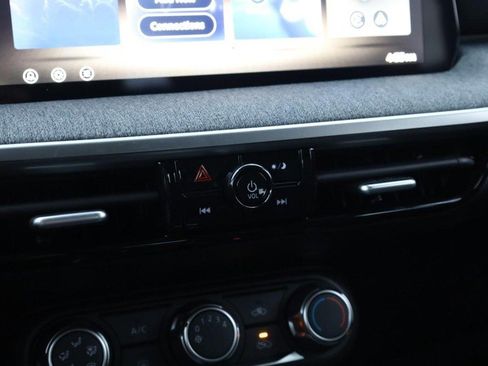 New 2026 Nissan Kicks S image 13