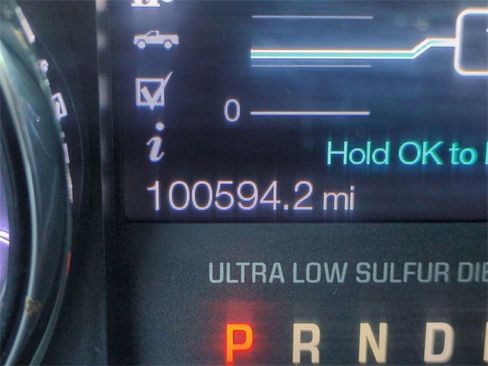 Used 2015 Ford F450 King Ranch w/ King Ranch Chrome Package image 27