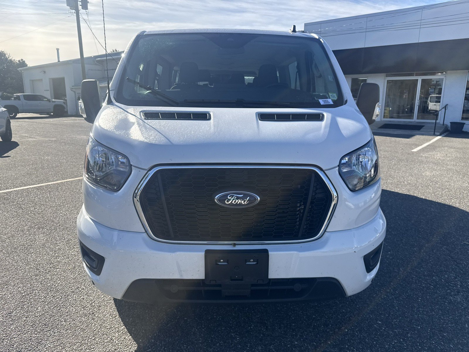 Used 2025 Ford Transit 350 XLT RWD image 8