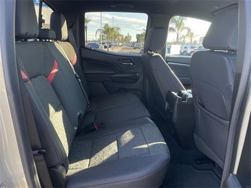 Used 2024 Chevrolet Colorado Z71 w/ Z71 Convenience Package 2 image 27