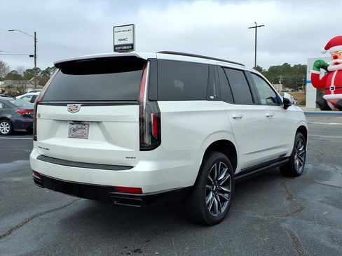 Used 2021 Cadillac Escalade Sport Platinum w/ LPO, Floor Liner Package image 20