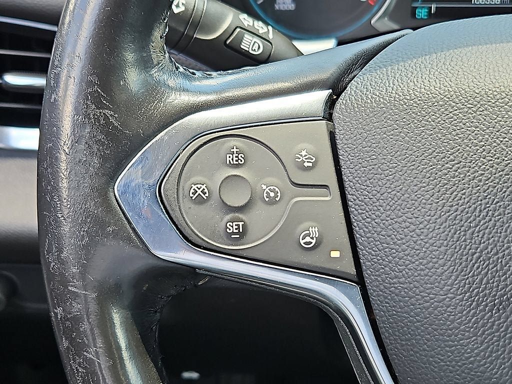 Certified 2019 Chevrolet Traverse Premier w/ LPO, Blackout Package FWD image 22