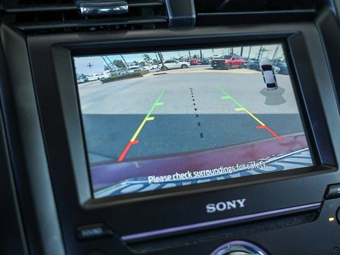 Used 2017 Ford Fusion Energi Titanium image 30