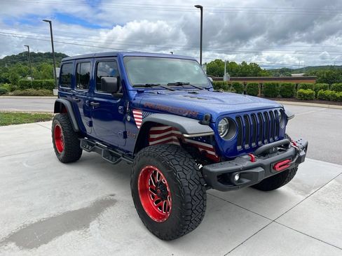 Used 2018 Jeep Wrangler Unlimited Rubicon AWD/4WD image 30