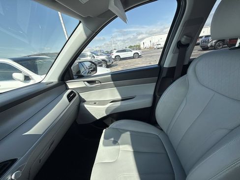 Used 2022 Hyundai Palisade SEL w/ Premium Package FWD image 26