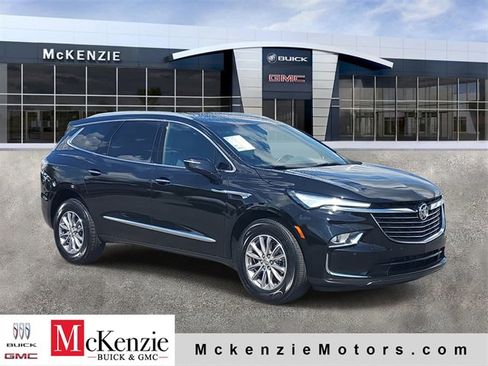 Used 2024 Buick Enclave Premium image 1
