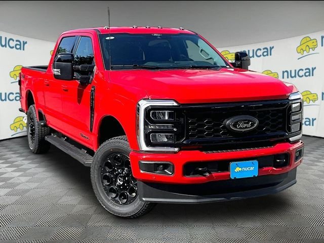 New 2026 Ford F350 Lariat w/ Black Appearance Package AWD/4WD image 1