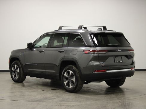 Used 2022 Jeep Grand Cherokee Limited 4xe image 6