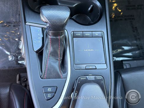 Used 2020 Lexus UX 250h F Sport w/ F Sport Premium Package AWD/4WD image 26