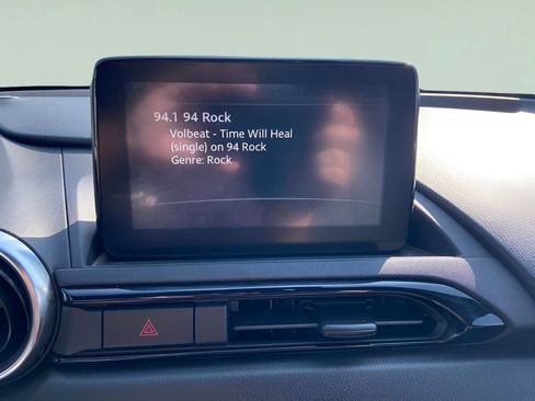 Used 2018 MAZDA MX-5 Miata Grand Touring image 28