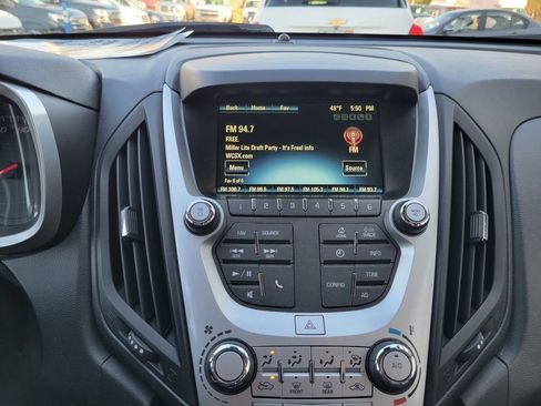 Used 2016 Chevrolet Equinox LT FWD image 31