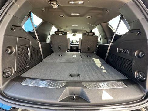 Used 2023 Chevrolet Tahoe High Country image 6