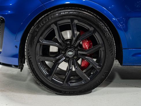 Used 2019 Land Rover Range Rover Sport SVR image 10